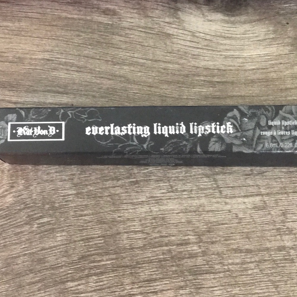 Kat Von D Everlasting Lipstick Lolita II